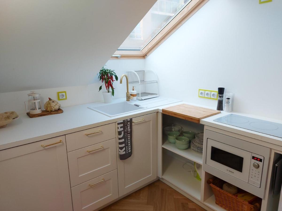 Modern History Apartment Tallinn Ngoại thất bức ảnh