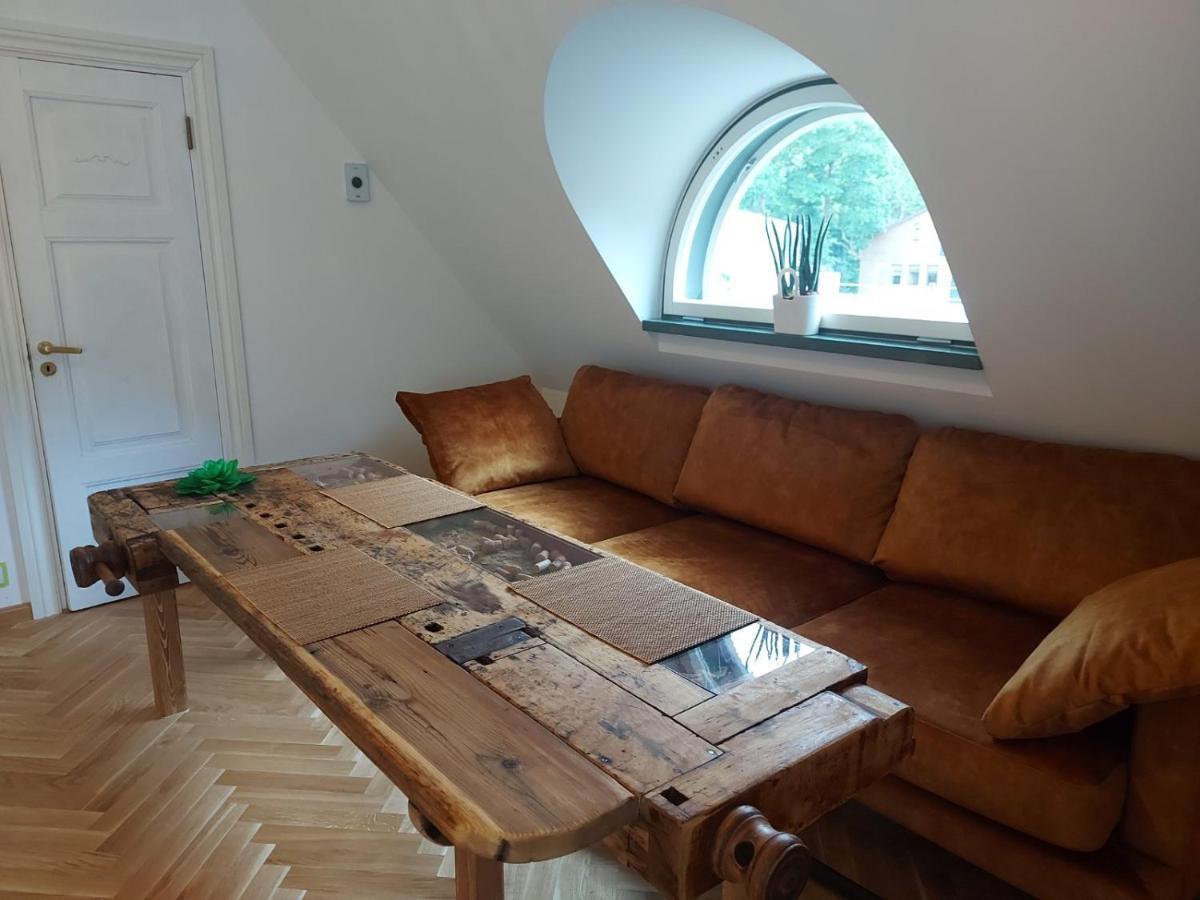Modern History Apartment Tallinn Ngoại thất bức ảnh