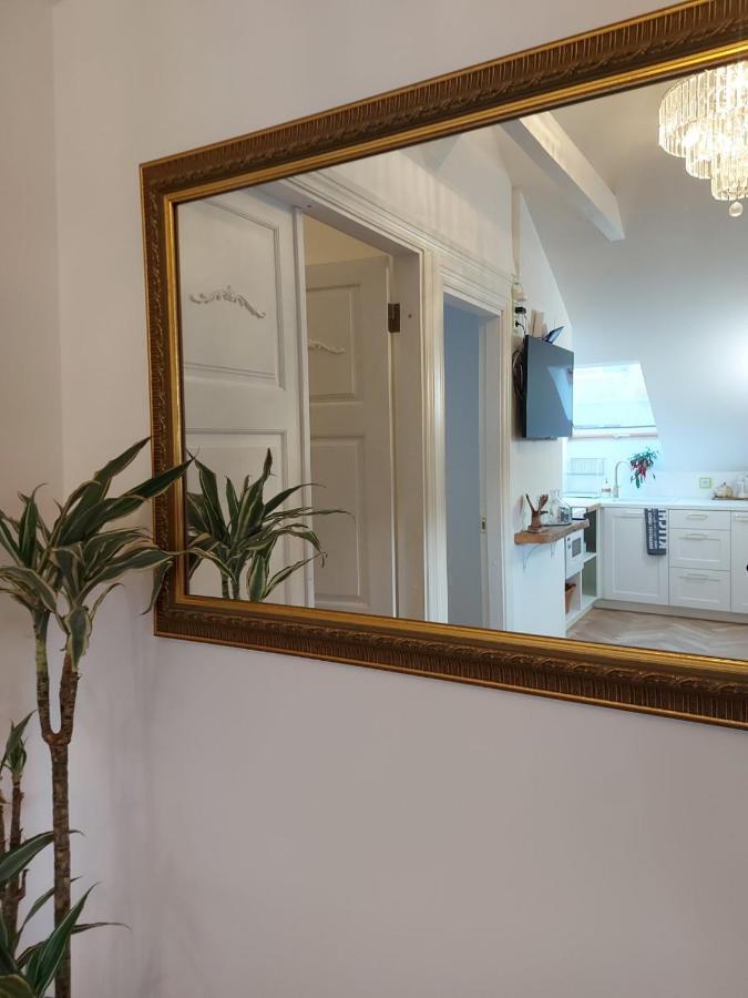 Modern History Apartment Tallinn Ngoại thất bức ảnh