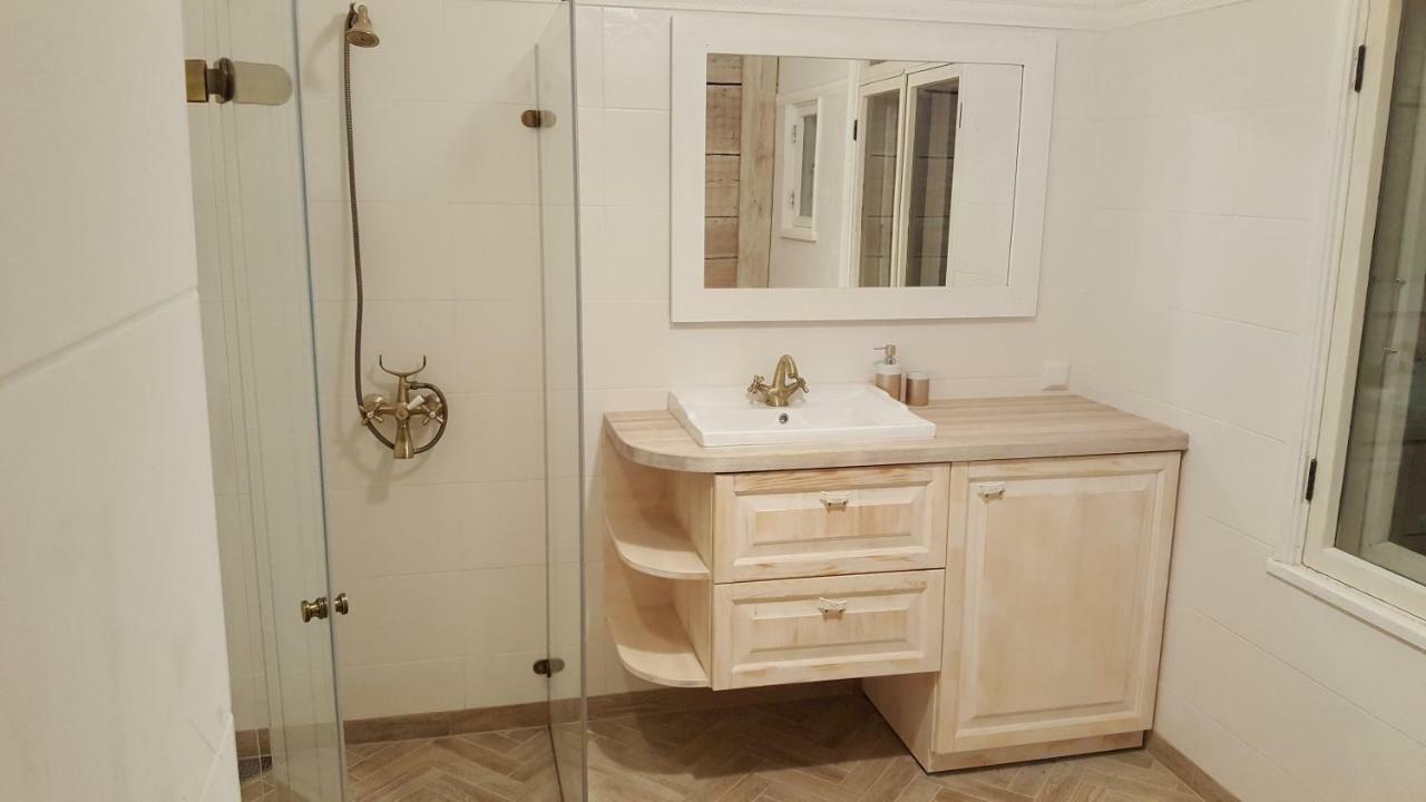 Modern History Apartment Tallinn Ngoại thất bức ảnh