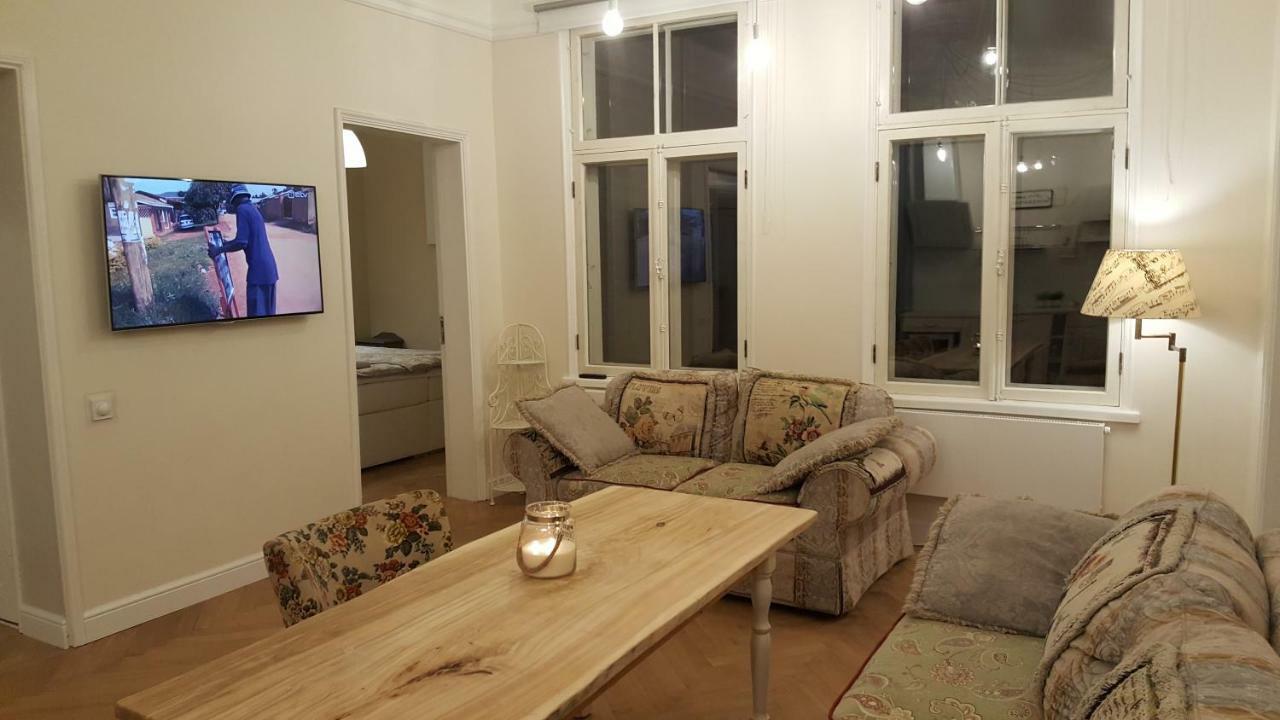 Modern History Apartment Tallinn Ngoại thất bức ảnh