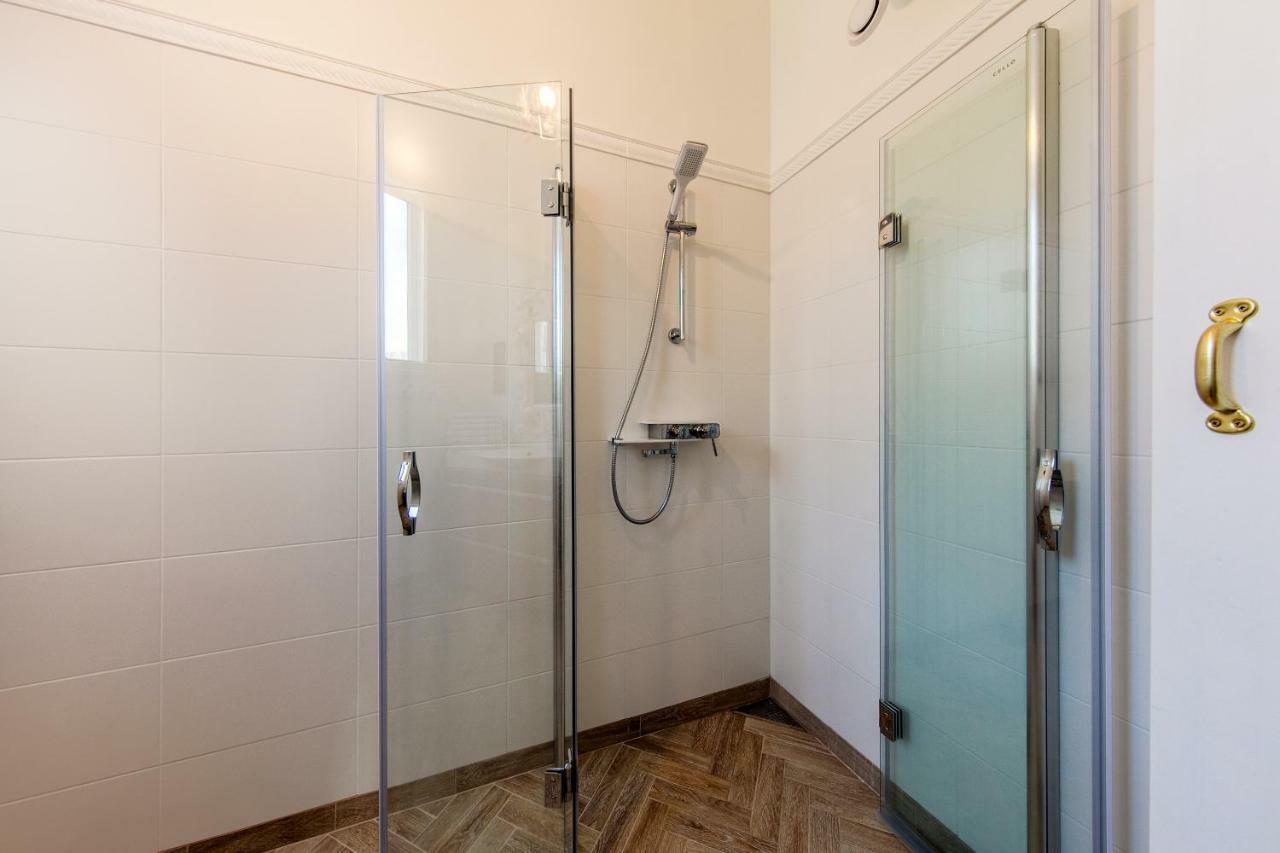 Modern History Apartment Tallinn Ngoại thất bức ảnh