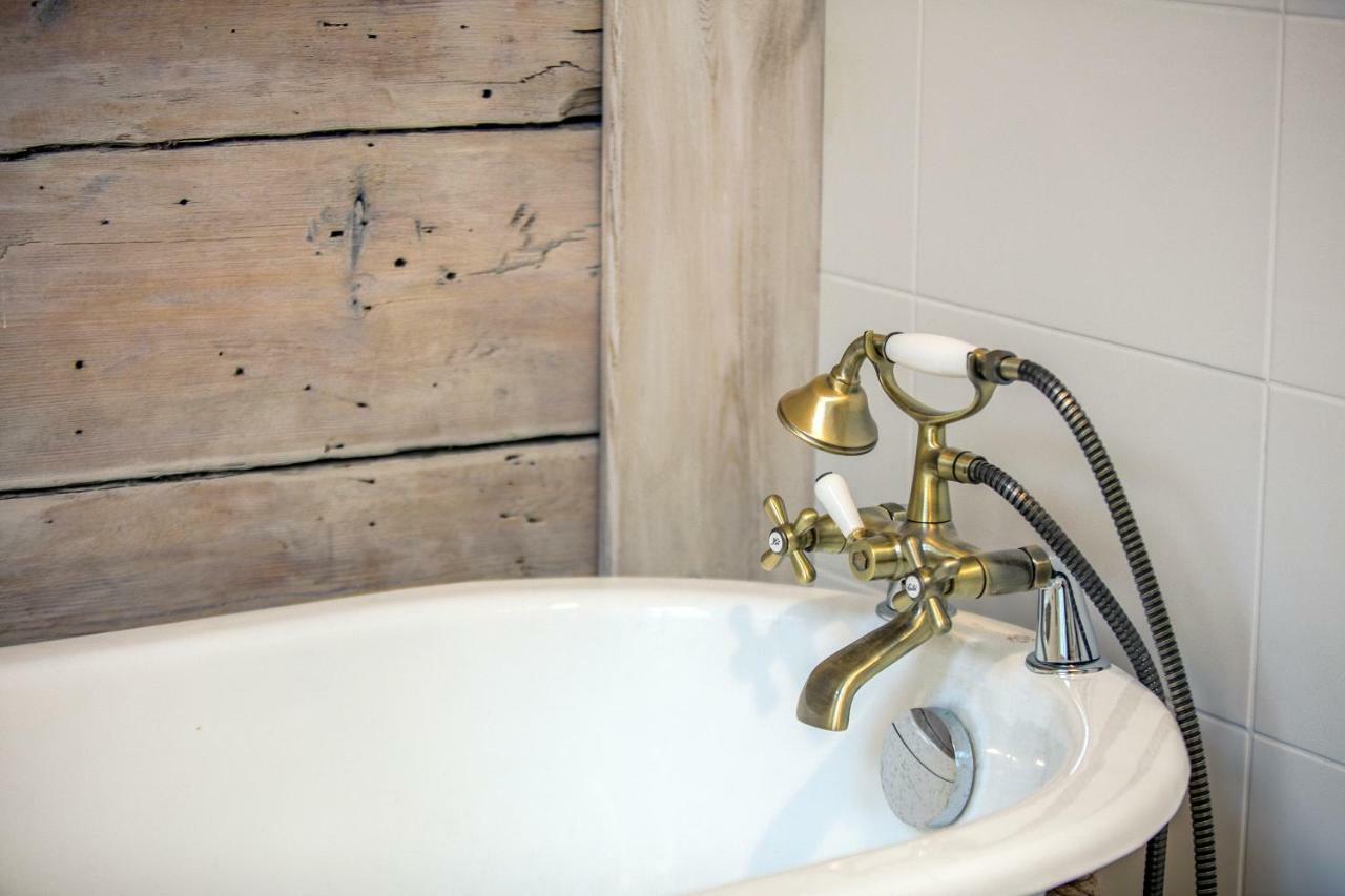 Modern History Apartment Tallinn Ngoại thất bức ảnh