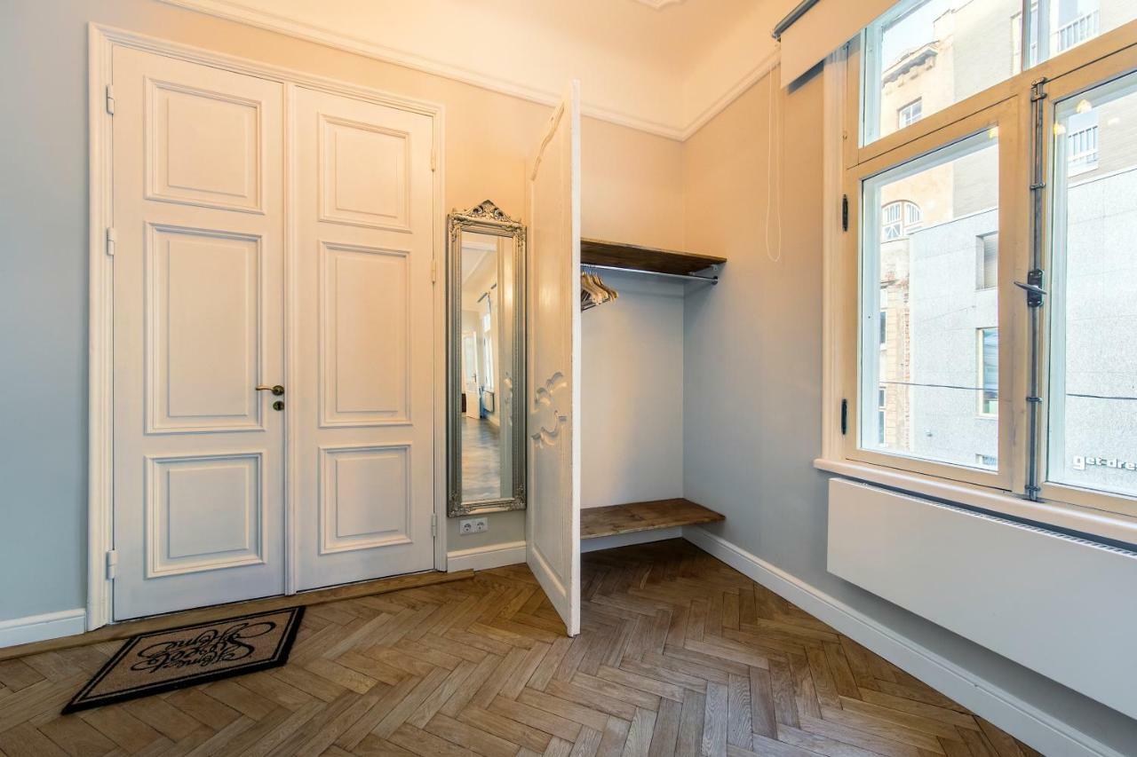 Modern History Apartment Tallinn Ngoại thất bức ảnh