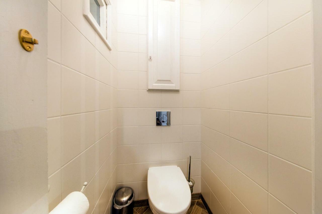 Modern History Apartment Tallinn Ngoại thất bức ảnh