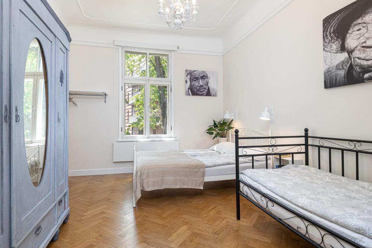 Modern History Apartment Tallinn Ngoại thất bức ảnh